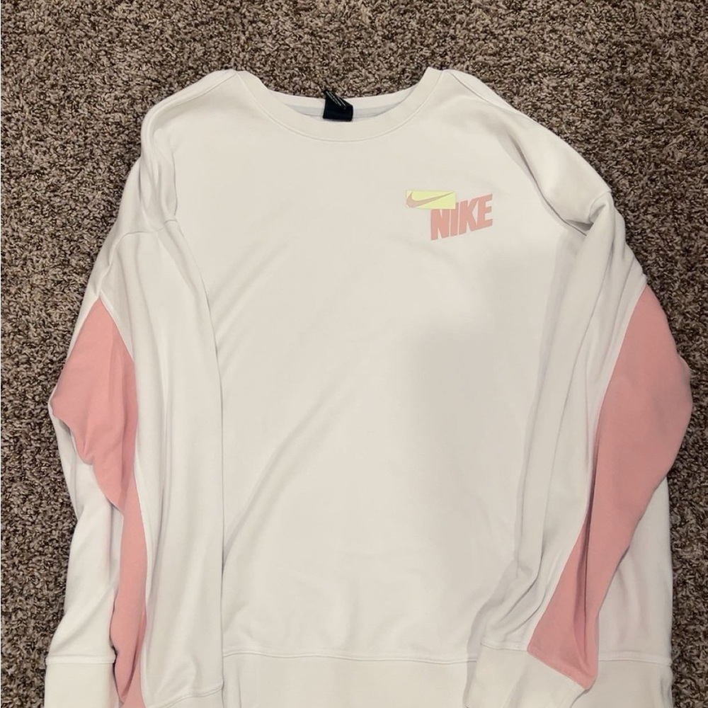 Nike White and Pink Boxy Long Sleeve Hoodie